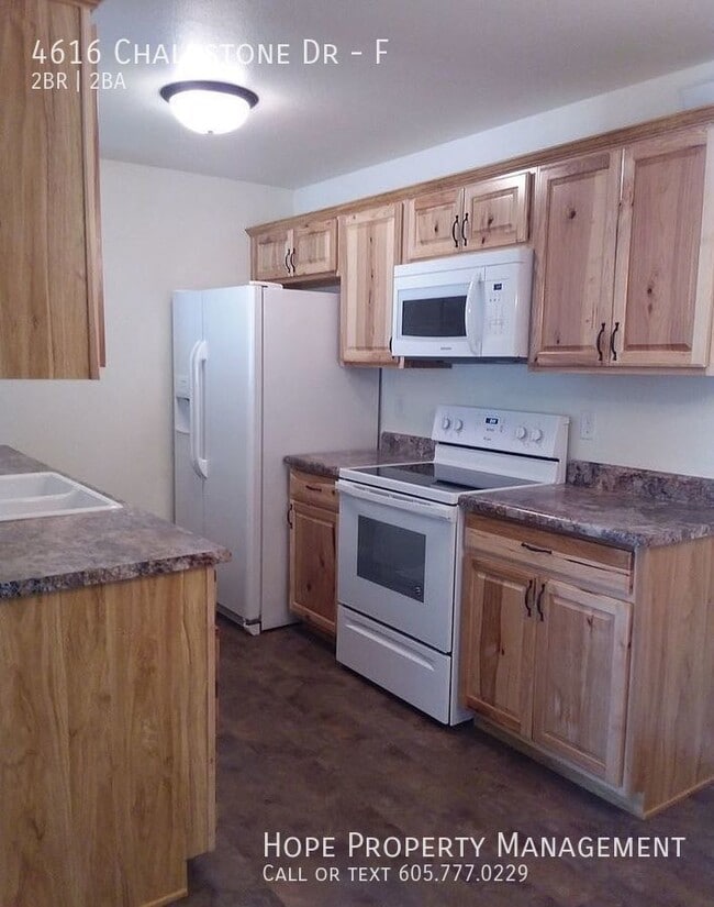 Building Photo - 4616 Chalkstone Dr