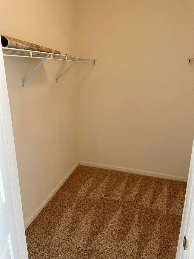 Building Photo - Broomfield Ranch Condo