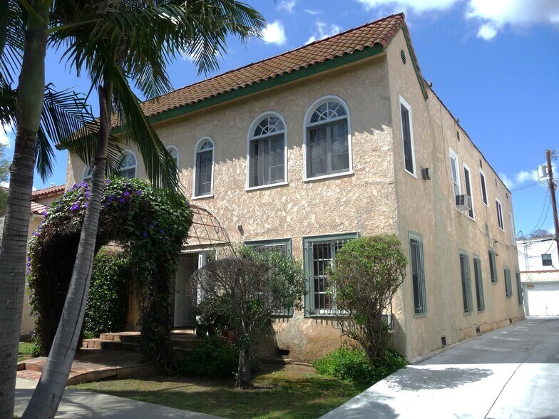 Building Photo - 435 1/2 N Sierra Bonita Ave