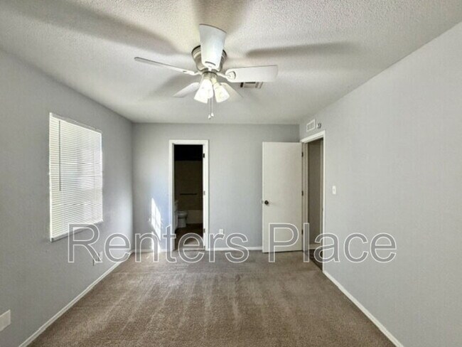 Building Photo - 444 West 147th Pl S