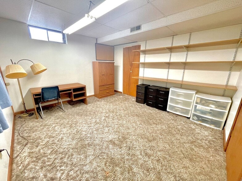 Building Photo - 1317 E Minneapolis Ave