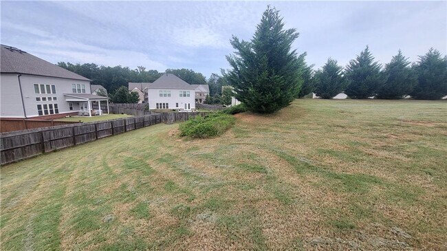 Building Photo - 5295 Rustic Ct