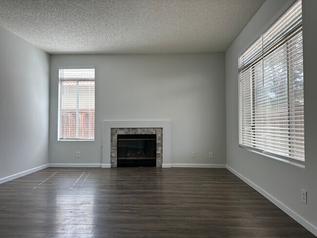 Building Photo - 14734 Santa Fe Trl