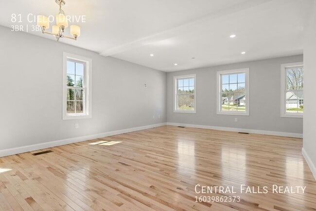 Building Photo - 81 Cielo Dr