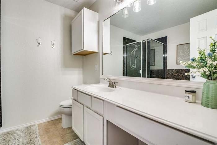 Building Photo - 372 Bayberry Dr