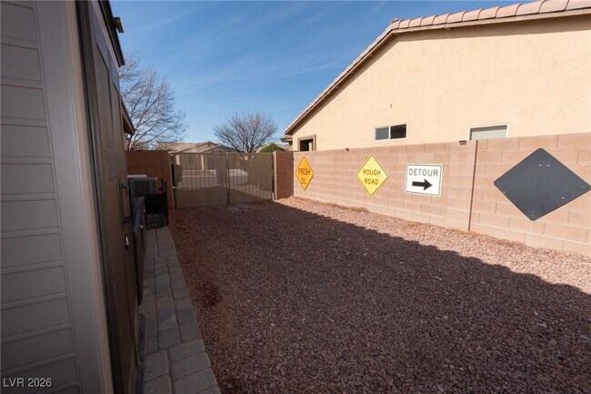 Building Photo - 4921 Novelli Pl