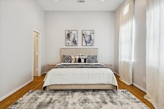 Building Photo - 2404 Fairview St