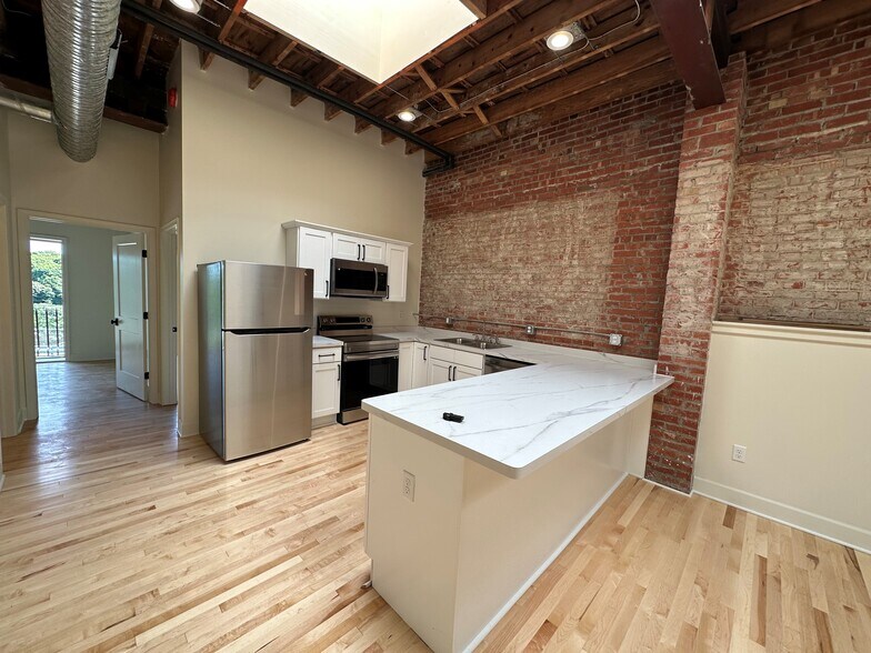 Kitchen - 4 Lock St