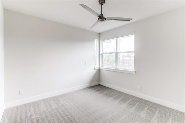 Building Photo - 5527 Winton St