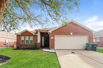 Building Photo - 21554 Kings Bend Dr