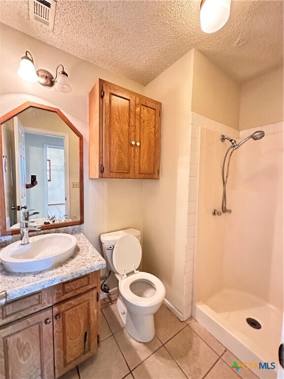 Building Photo - 614 Mill St