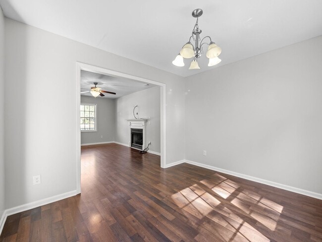 Building Photo - Welcome to Clymer Court!