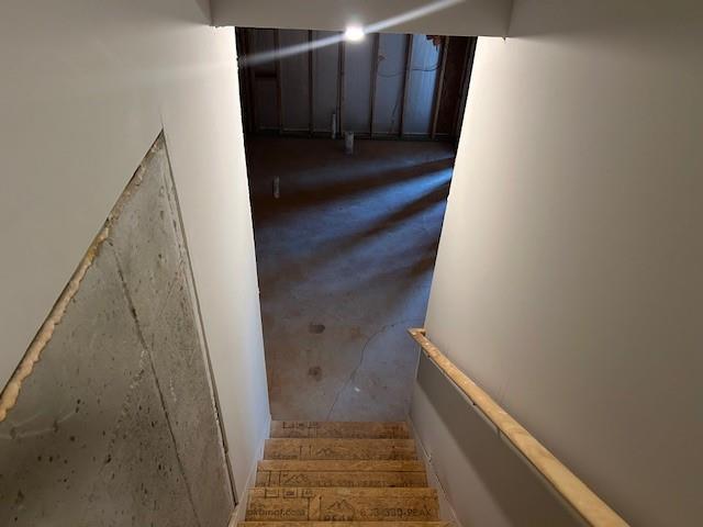 Building Photo - 7005 Br Crk Cv