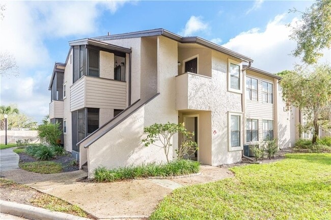 Building Photo - FOR RENT! Beautiful 2/2 Winter Park  Pool View Condo  in front of Full Sail!