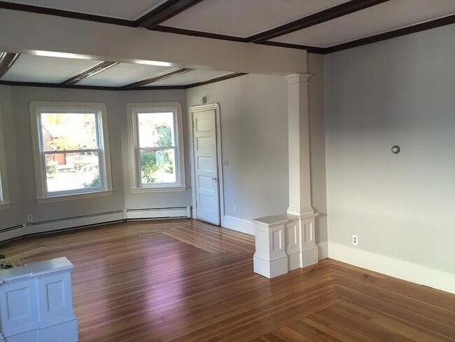 Spacious double parlor - 178 Oak Hill Ave