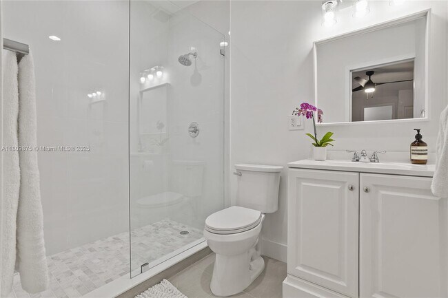 Building Photo - 2788 SW 33rd Ct