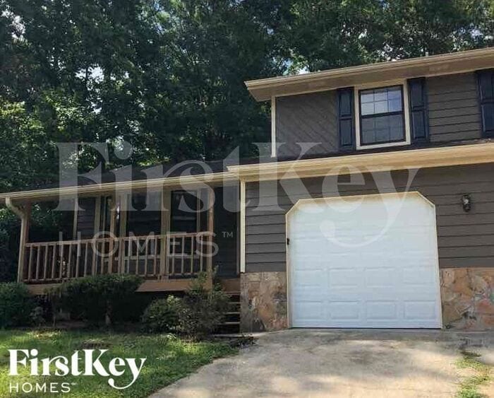 Primary Photo - 5641 Clifton Pl