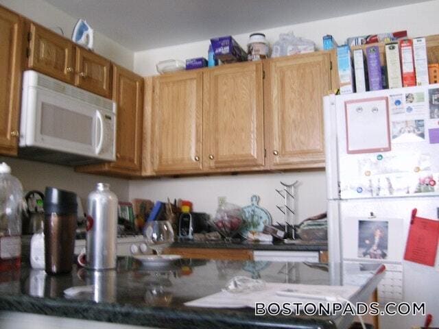 Building Photo - 90 Westland Ave