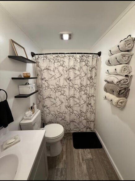 Building Photo - 4066 Crossmill Ln