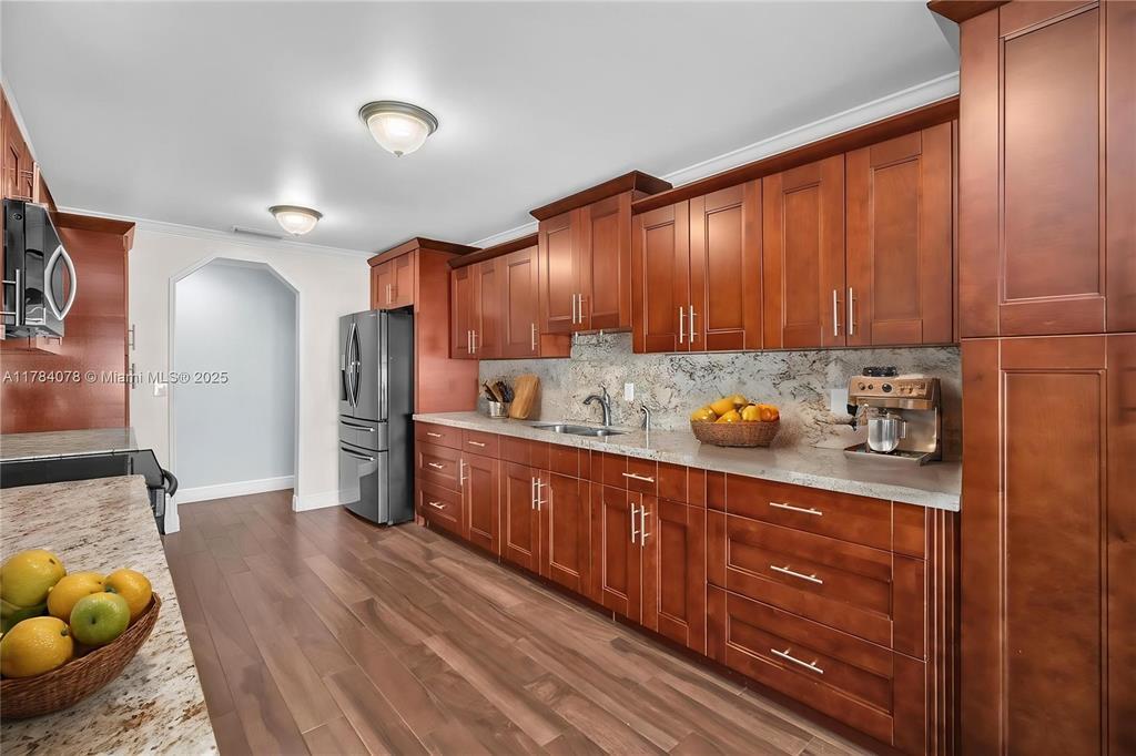 Building Photo - 4991 NW 72nd Ter