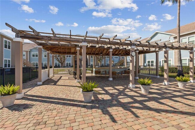 Building Photo - Coastal Comfort in Fernandina Beach – 2BR/...