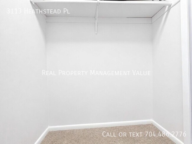 Building Photo - 3113 Heathstead Place