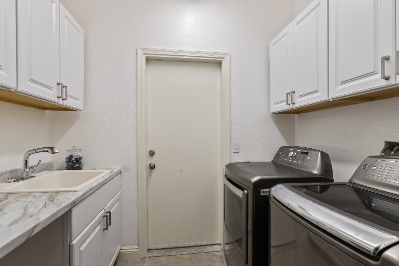 Building Photo - 5442 Toucanet Ct