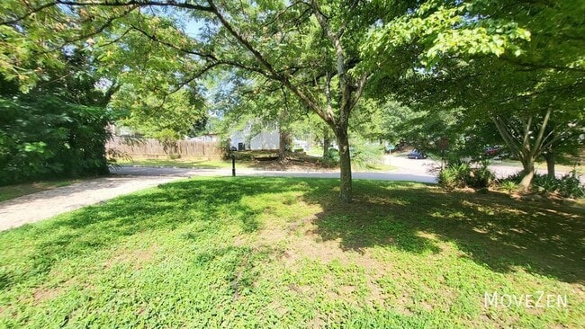 Building Photo - 4601 Kresson Pl