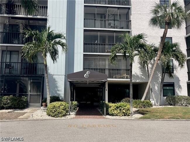 Building Photo - 3460 N Key Dr