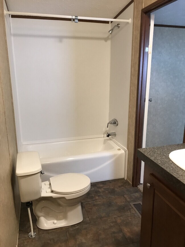 Building Photo - New 2 Bedroom 2 Bath Mobile Home