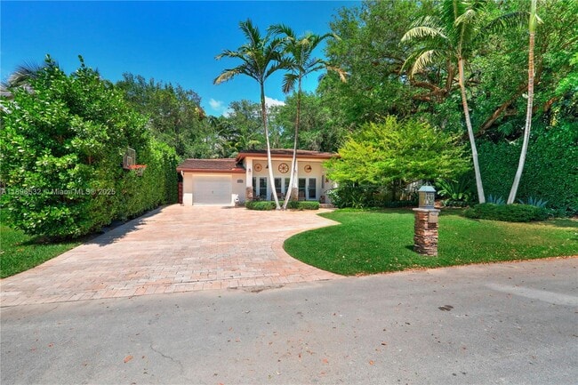 Building Photo - 6461 SW 74th St