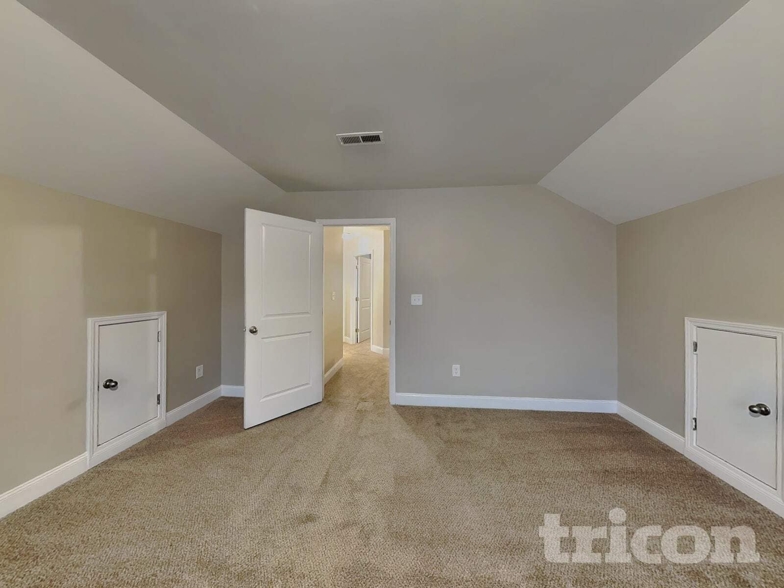 Building Photo - 100 E Goodwin Chase Ln