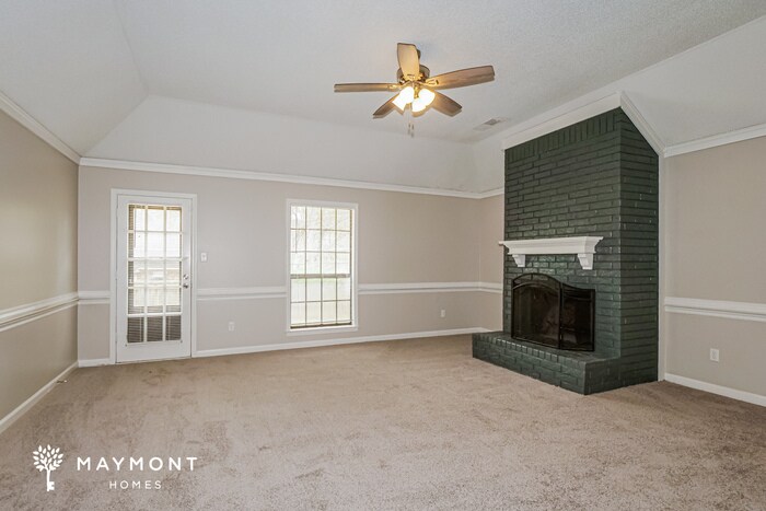 Building Photo - 3970 Almond Cove