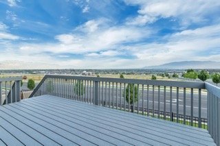 Building Photo - 691 Horizon Dr