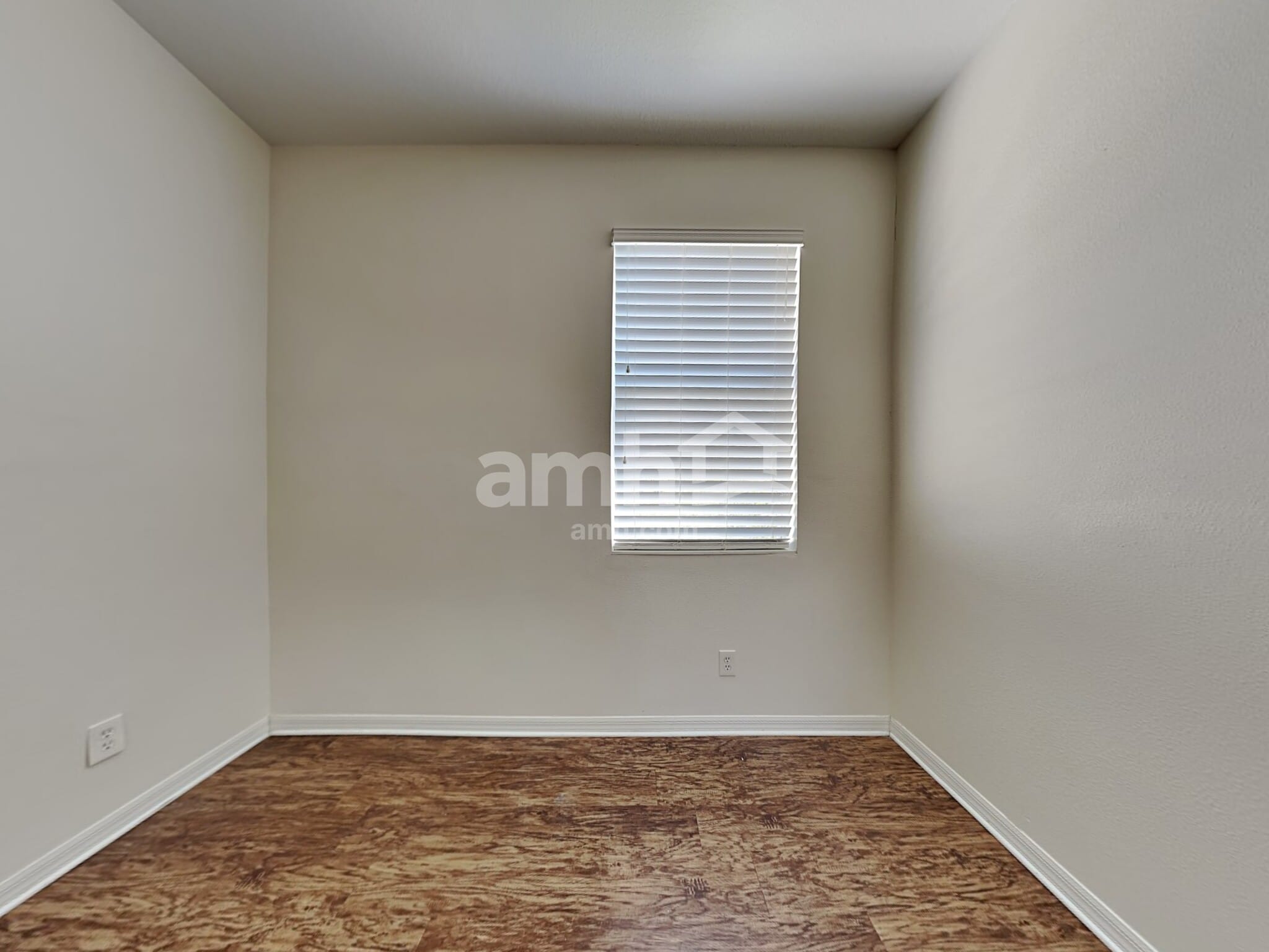 Building Photo - 8638 Sandy Plains Dr