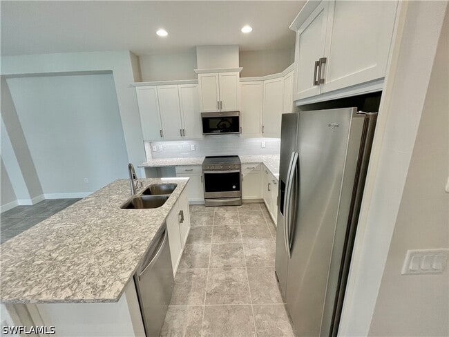 Building Photo - 6361 Arriba Ave