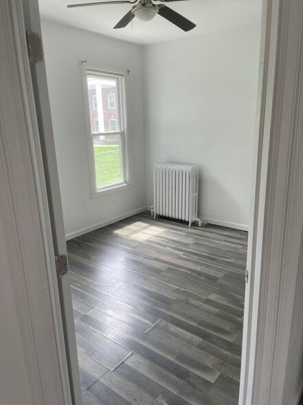 Building Photo - 211 Ontario St