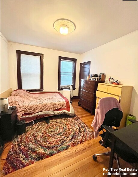 Building Photo - 2 Parker Hill Terrace