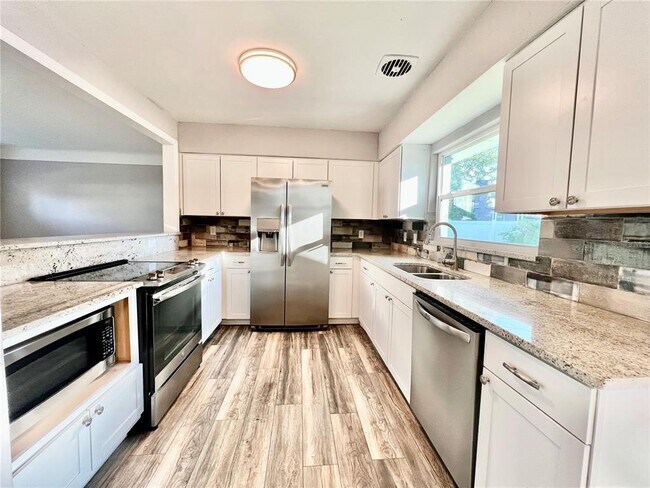Building Photo - 3530 66th Way N