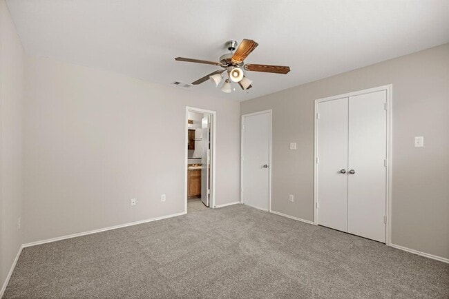 Building Photo - 2619 Chisolm Creek Ct