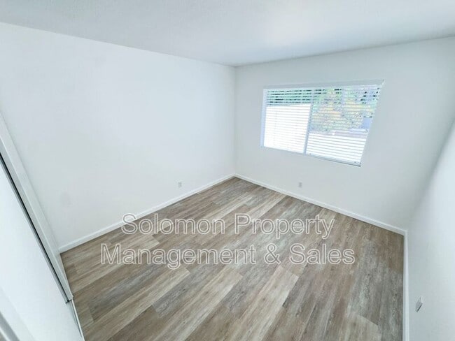 Building Photo - 4825 Northerly St