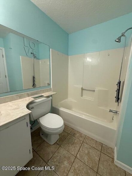 Building Photo - 1931 Quail Ridge Ct