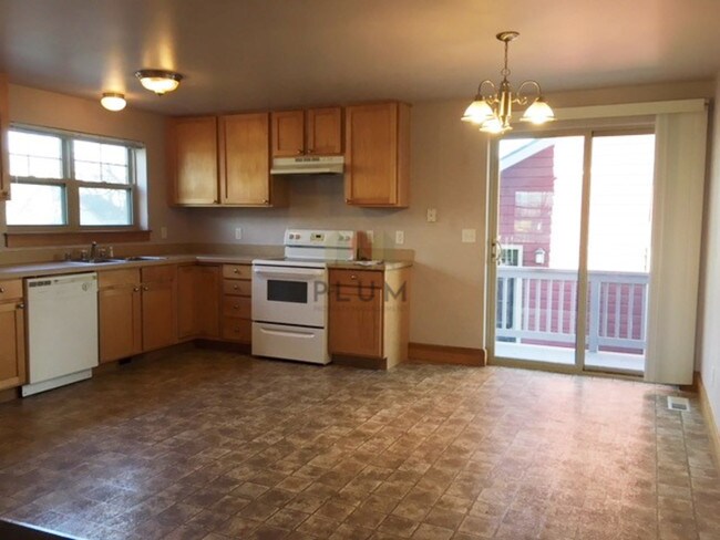 Building Photo - 2726 O'Shaughnesy St