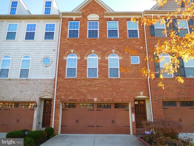 Building Photo - 2112 Congresbury Pl