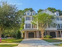Building Photo - 3500 Bagley Dr