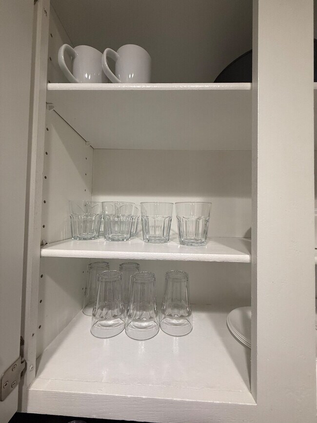 Building Photo - 4106 Factoria Blvd SE