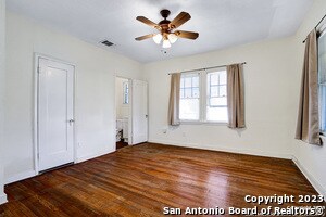 Building Photo - 255 Natalen Ave