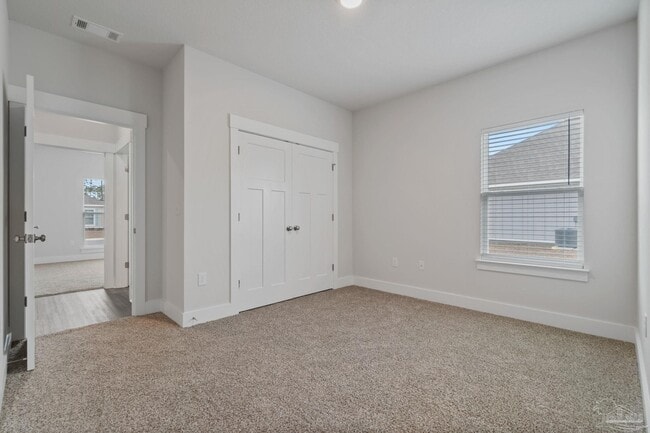 Building Photo - 6616 Forest Bay Ave