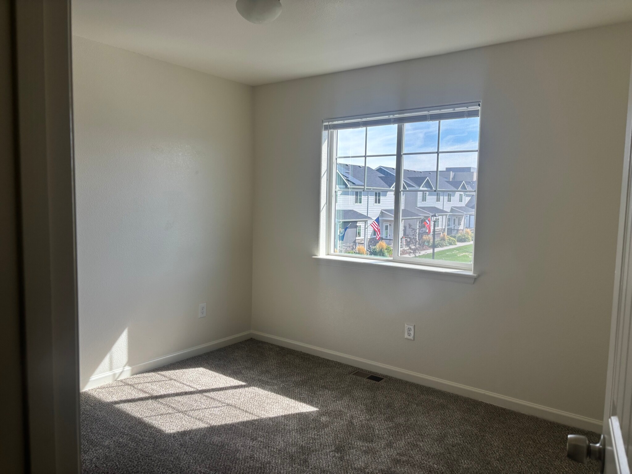 Building Photo - 4355 24th Street Rd