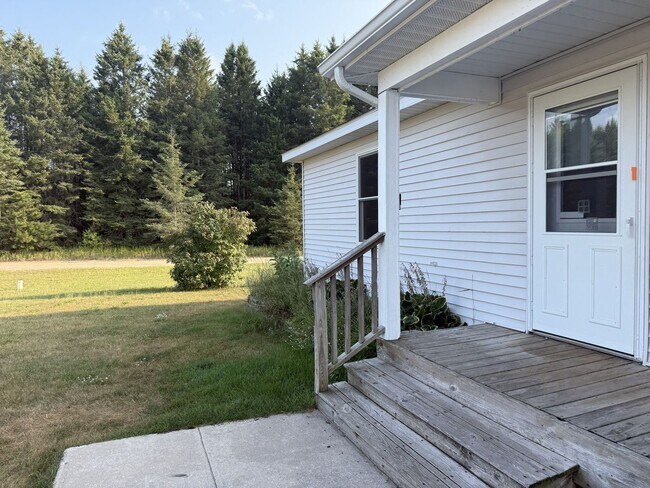 Building Photo - 7276 Tiger Dr